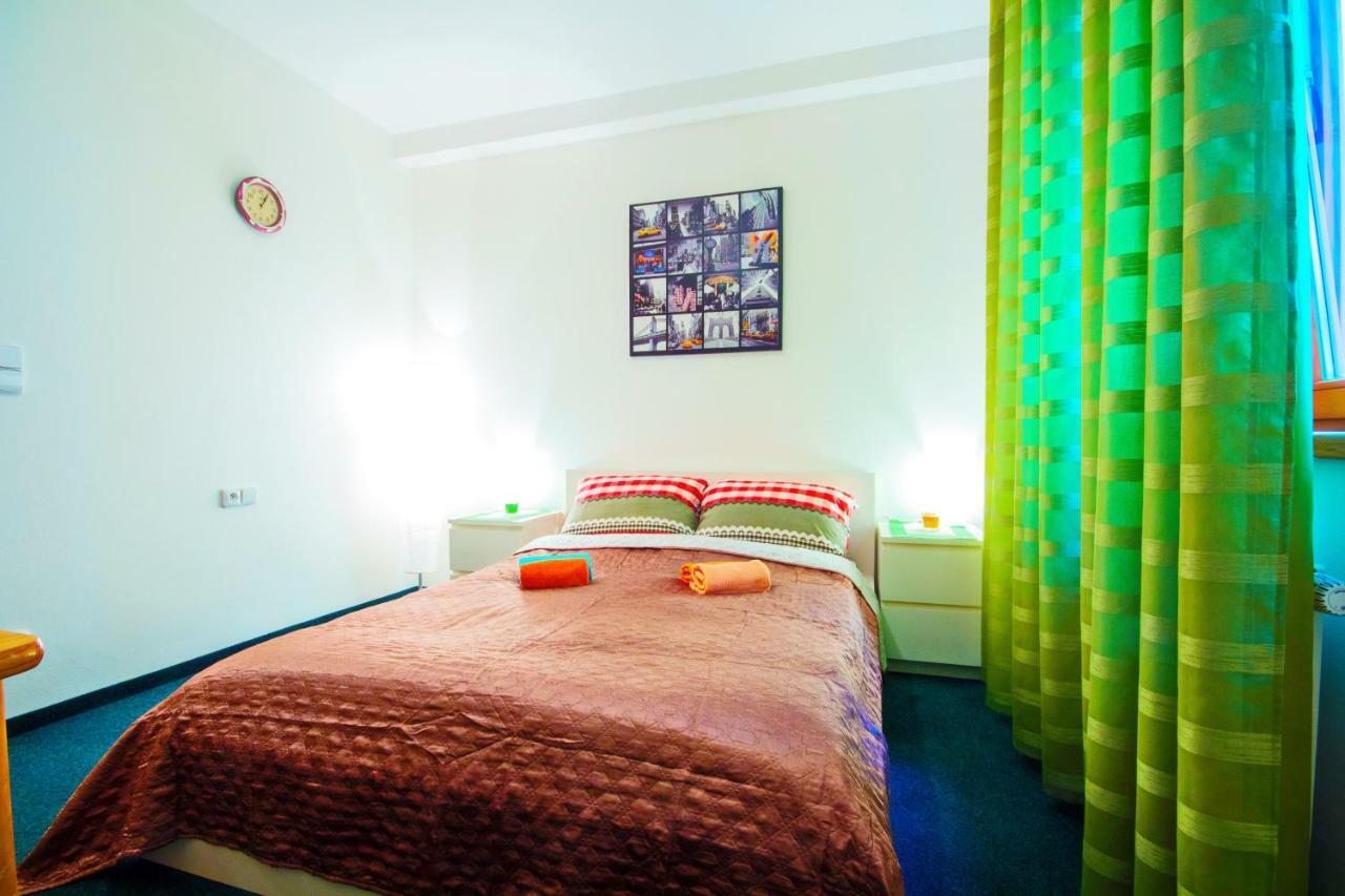 Apartments House Seifertova 3*