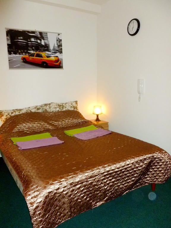 Apartments House Seifertova Prag
